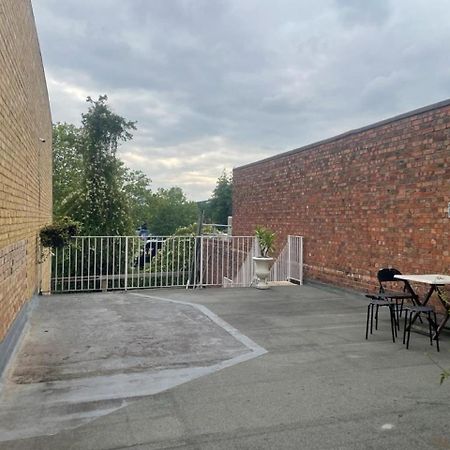 Studio Flat Without Kitchen At Kentish Town London Exterior foto